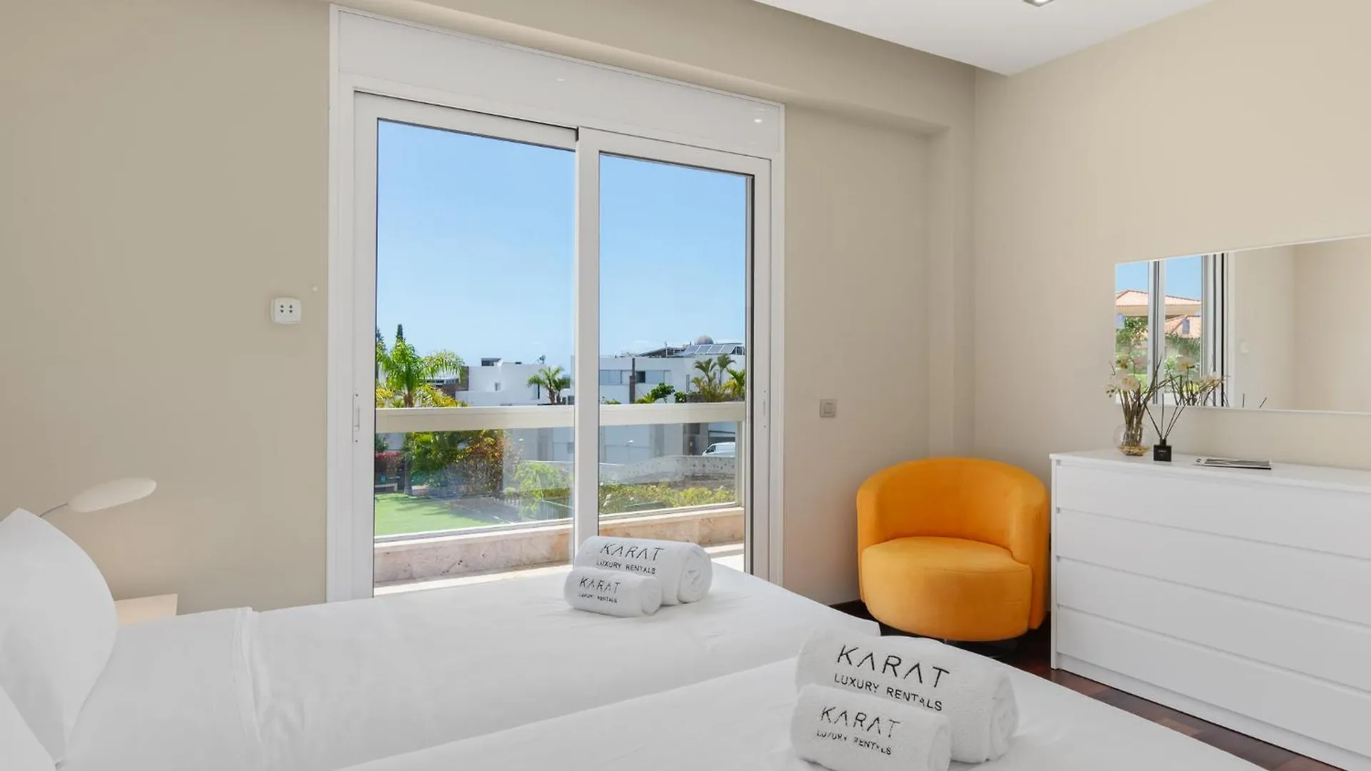 Karat Villa Oasis Del Duque Costa Adeje